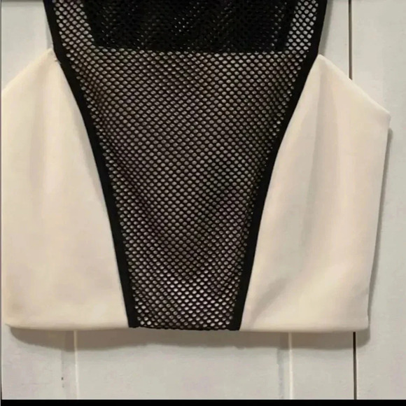 EXPRESS Cropped Stretched Sleeveless Top Mesh XS - Picture 1 of 5